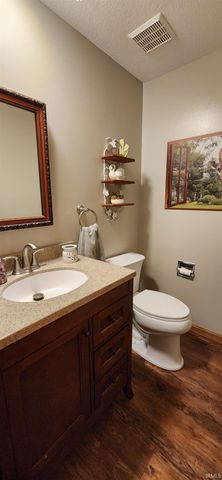 8736 Nicole Drive, Fort Wayne, IN 46806
