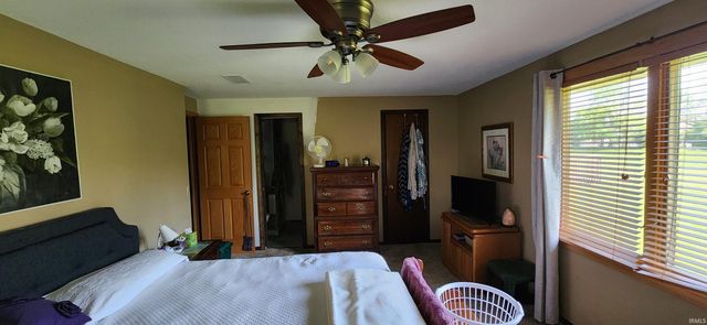 8736 Nicole Drive, Fort Wayne, IN 46806