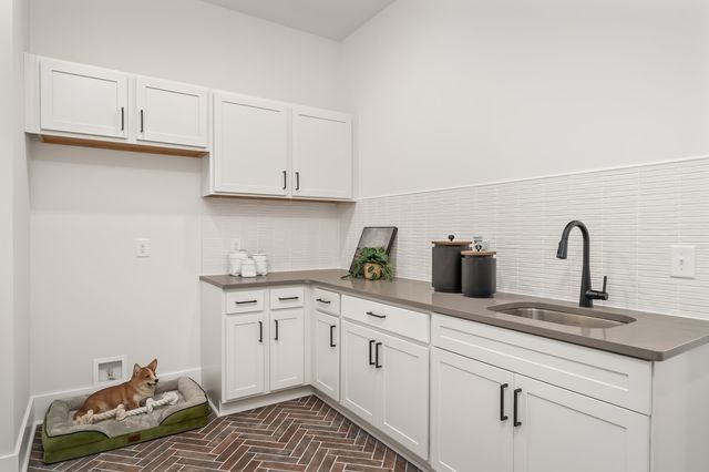 7262 Florim Ct, Fairview, TN 37062