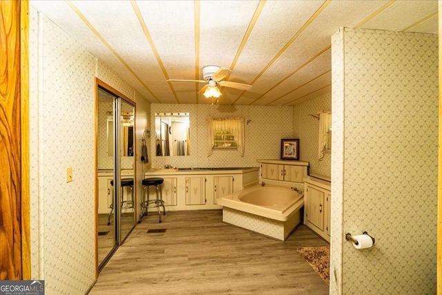 1064 Martin Griffeth Road, Hull, GA 30646