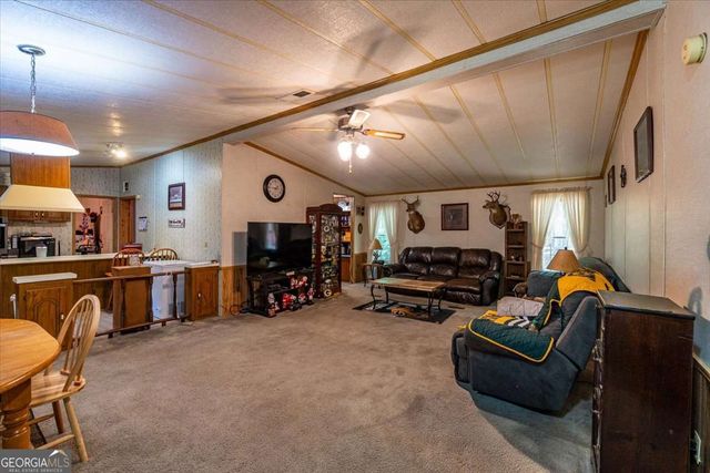 1064 Martin Griffeth Road, Hull, GA 30646