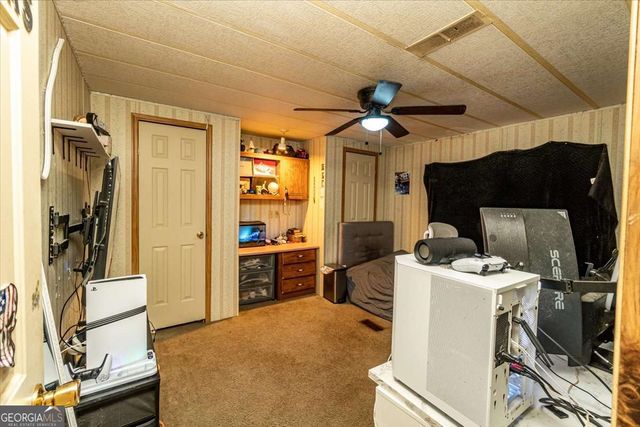 1064 Martin Griffeth Road, Hull, GA 30646