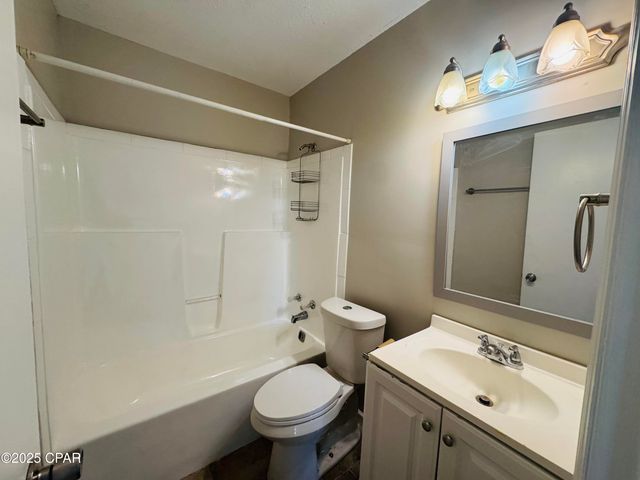 3133 E 8th Street, Panama City, FL 32401