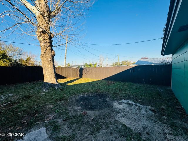 3133 E 8th Street, Panama City, FL 32401