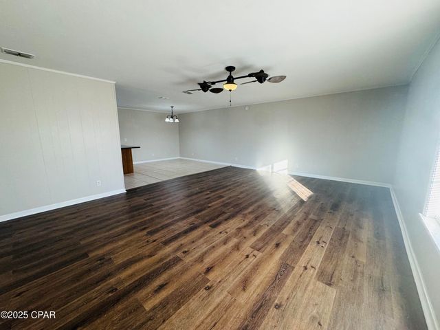 3133 E 8th Street, Panama City, FL 32401