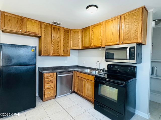 3133 E 8th Street, Panama City, FL 32401