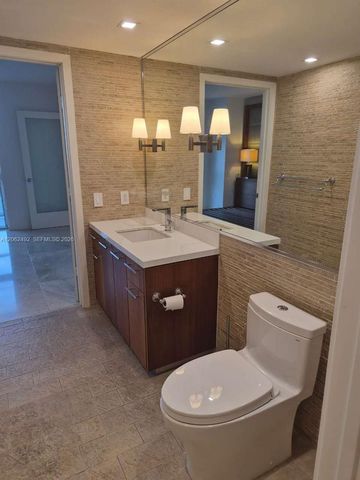 50 Biscayne Boulevard 804, Miami, FL 33132