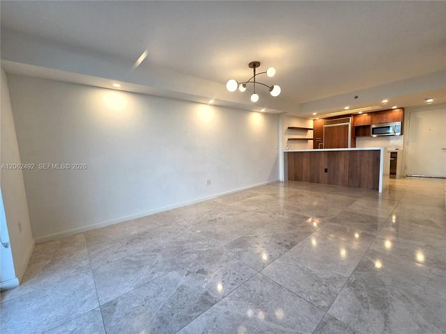 50 Biscayne Boulevard 804, Miami, FL 33132