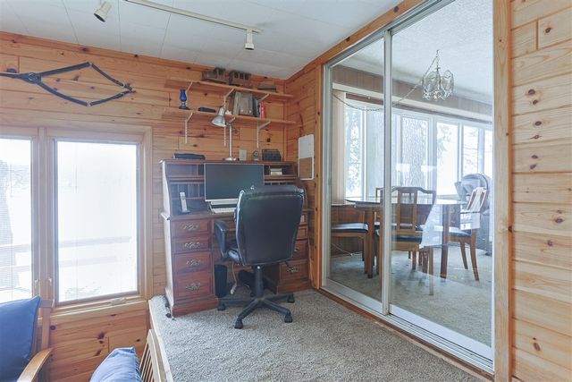 15899 Lakeview Drive, Buchanan, MI 49107