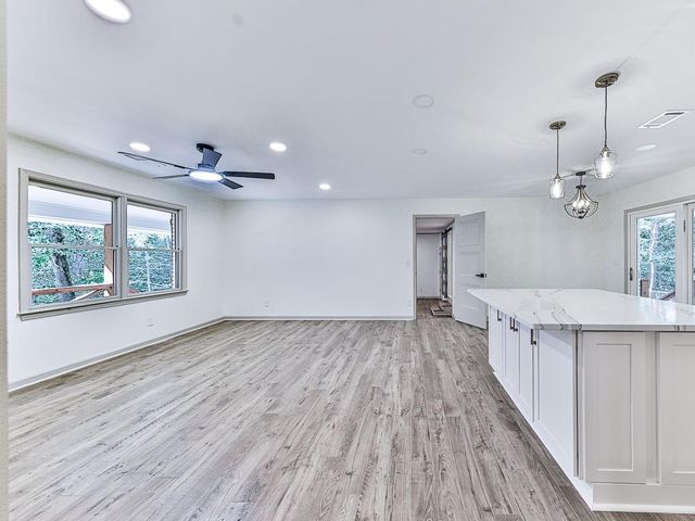 221 Wonewok Drive, Canton, GA 30114