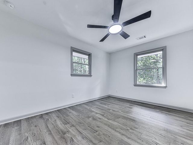 221 Wonewok Drive, Canton, GA 30114