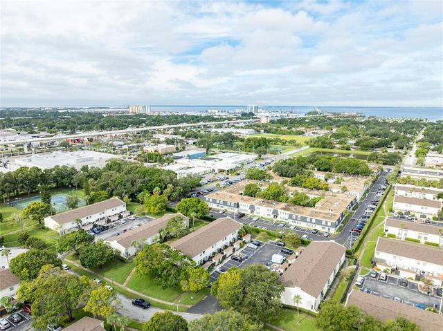 4313 LA RIVIERA COURT, Tampa, FL 33611