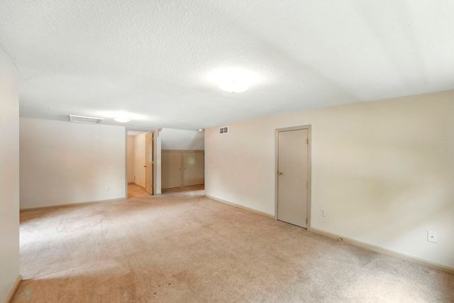 1700 E Linker Road, Columbia City, IN 46725