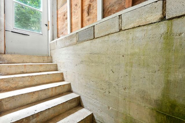 1700 E Linker Road, Columbia City, IN 46725