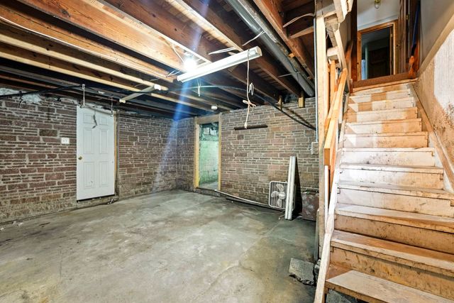 1700 E Linker Road, Columbia City, IN 46725