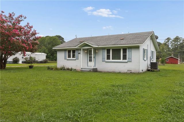 3070 Friends RD, Hayes, VA 23072