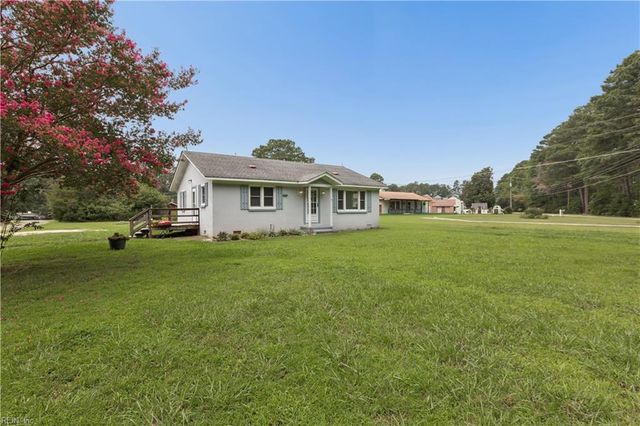 3070 Friends RD, Hayes, VA 23072