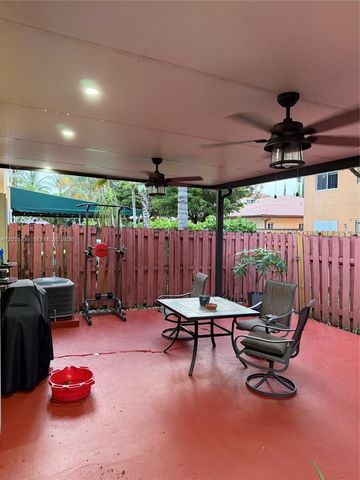 4149 NE 26th St, Homestead, FL 33033