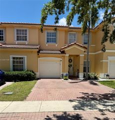 4149 NE 26th St, Homestead, FL 33033