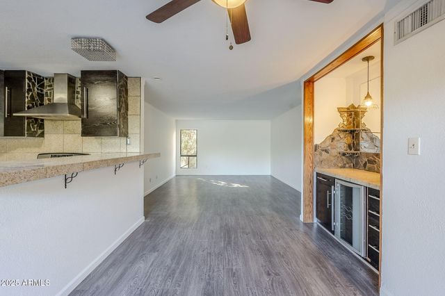4950 N MILLER Road 135, Scottsdale, AZ 85251