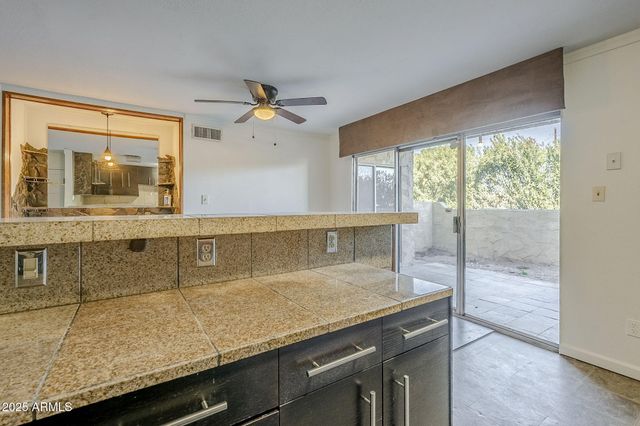4950 N MILLER Road 135, Scottsdale, AZ 85251