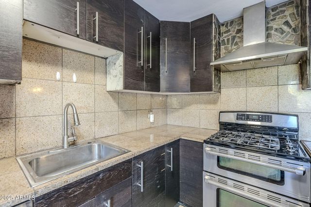 4950 N MILLER Road 135, Scottsdale, AZ 85251
