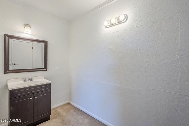 4950 N MILLER Road 135, Scottsdale, AZ 85251