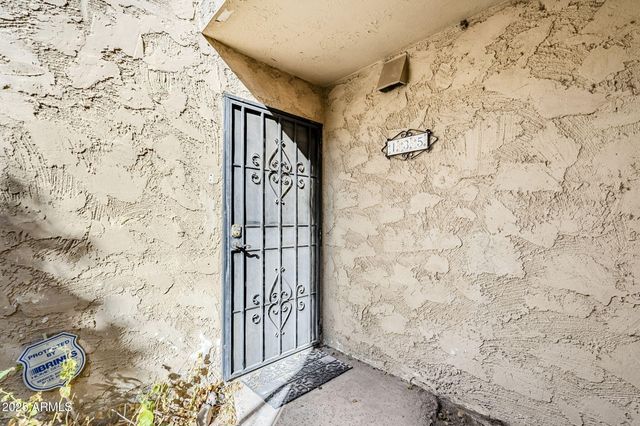 4950 N MILLER Road 135, Scottsdale, AZ 85251