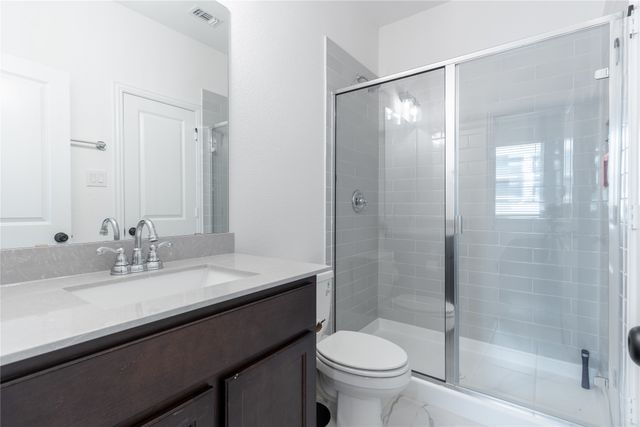 5200 Woodway Drive, Denton, TX 76226