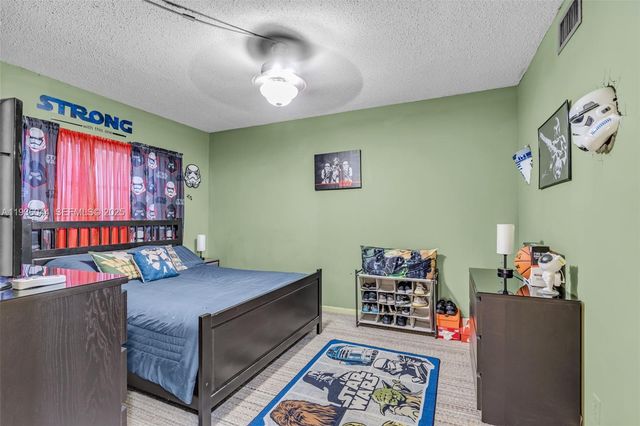 4900 Washington St 202, Hollywood, FL 33021