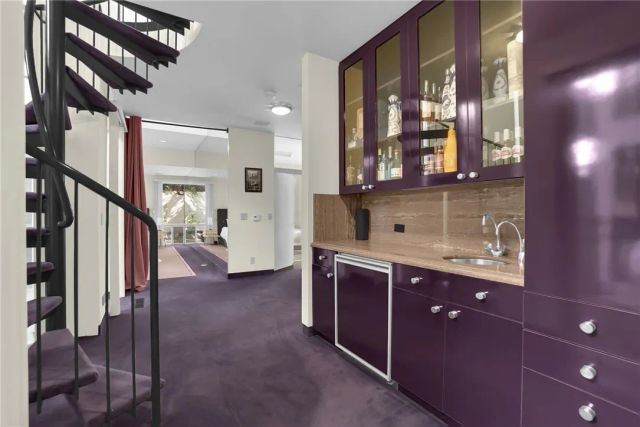 3016 Dona Susana Drive, Studio City, CA 91604