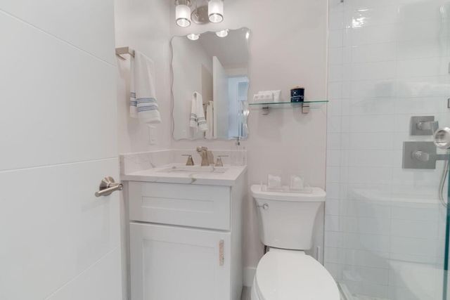 235 Sunrise Avenue Unit 2016, Palm Beach, FL 33480