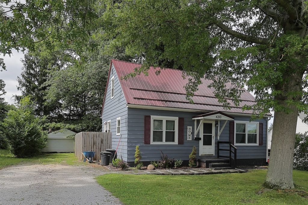 4310 ENGLISH Avenue, Erie, PA 16510