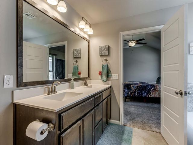 2117 Snapper Lane, Midwest City, OK 73130