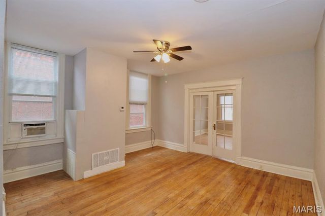 3930 Nebraska Avenue FL2, St Louis, MO 63118