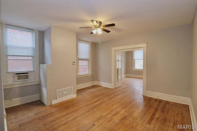 3930 Nebraska Avenue FL2, St Louis, MO 63118