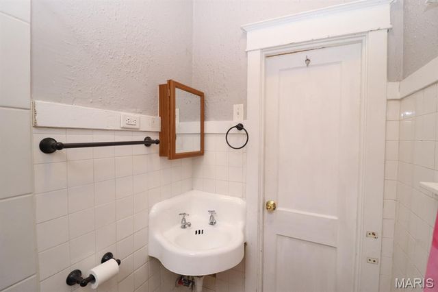 3930 Nebraska Avenue FL2, St Louis, MO 63118