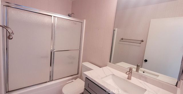 42 Almond Tree Ln, Irvine, CA 92612