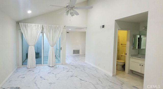 42 Almond Tree Ln, Irvine, CA 92612