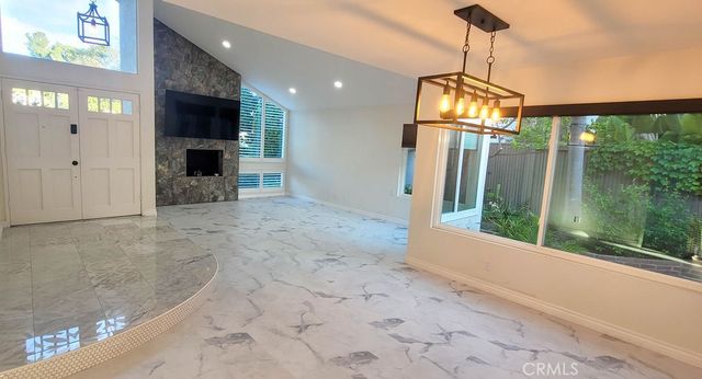 42 Almond Tree Ln, Irvine, CA 92612