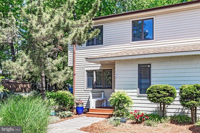 408 BETHANY DR, Bethany Beach, DE 19930