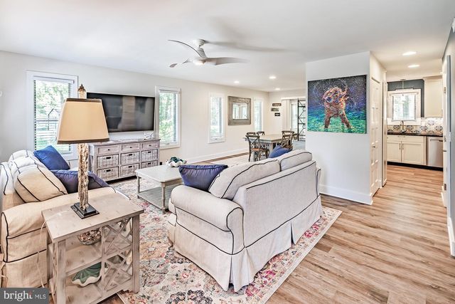408 BETHANY DR, Bethany Beach, DE 19930