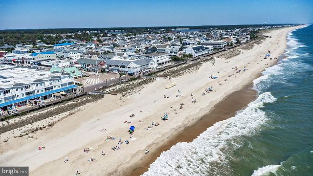 408 BETHANY DR, Bethany Beach, DE 19930