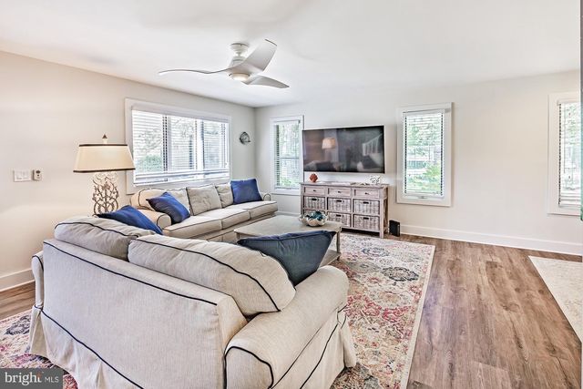 408 BETHANY DR, Bethany Beach, DE 19930