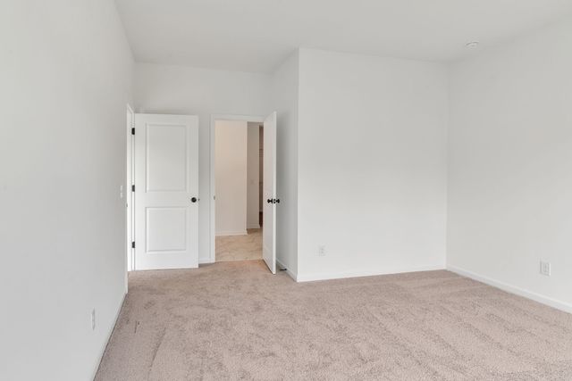 941 Brooklyn Crossing Road, Gallatin, TN 37066