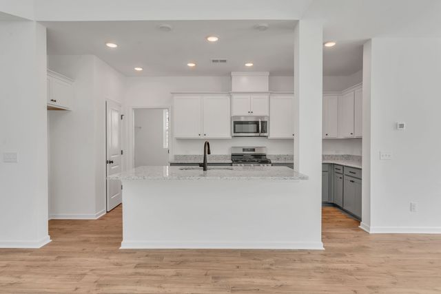 941 Brooklyn Crossing Road, Gallatin, TN 37066