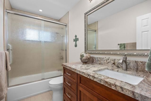 8483 Golden Ridge Road, Lakeside, CA 92040