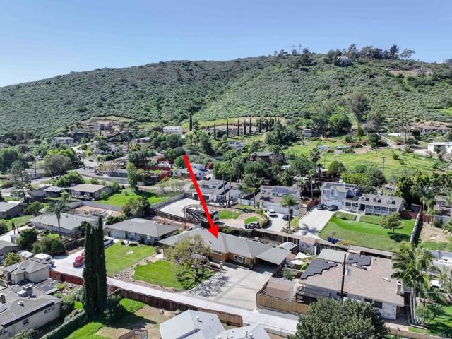 8483 Golden Ridge Road, Lakeside, CA 92040