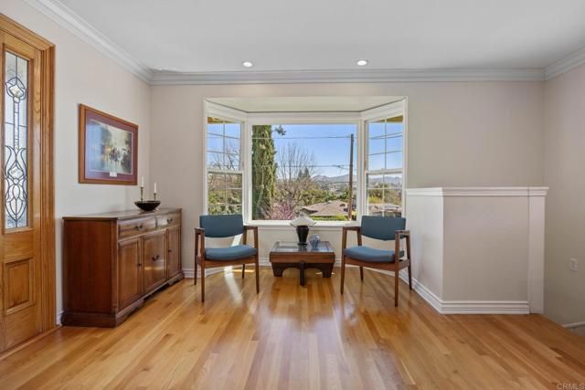 8483 Golden Ridge Road, Lakeside, CA 92040