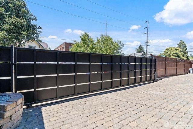 1322 EARNEST S BRAZILL Street, Tacoma, WA 98405